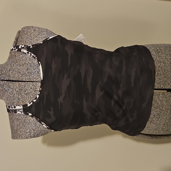 Athleta Girl Camo Tankini Reversible Bikini - Picture 2 of 6